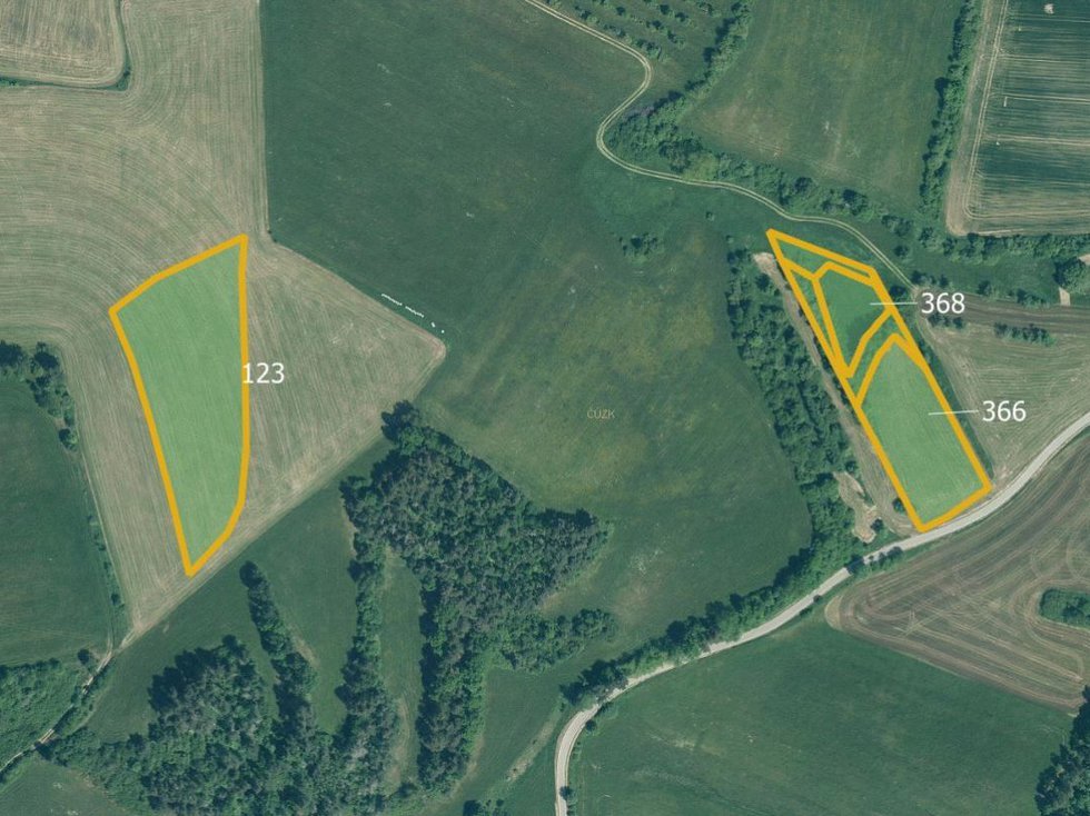 Prodej zemědělské půdy 8584 m², Strašice