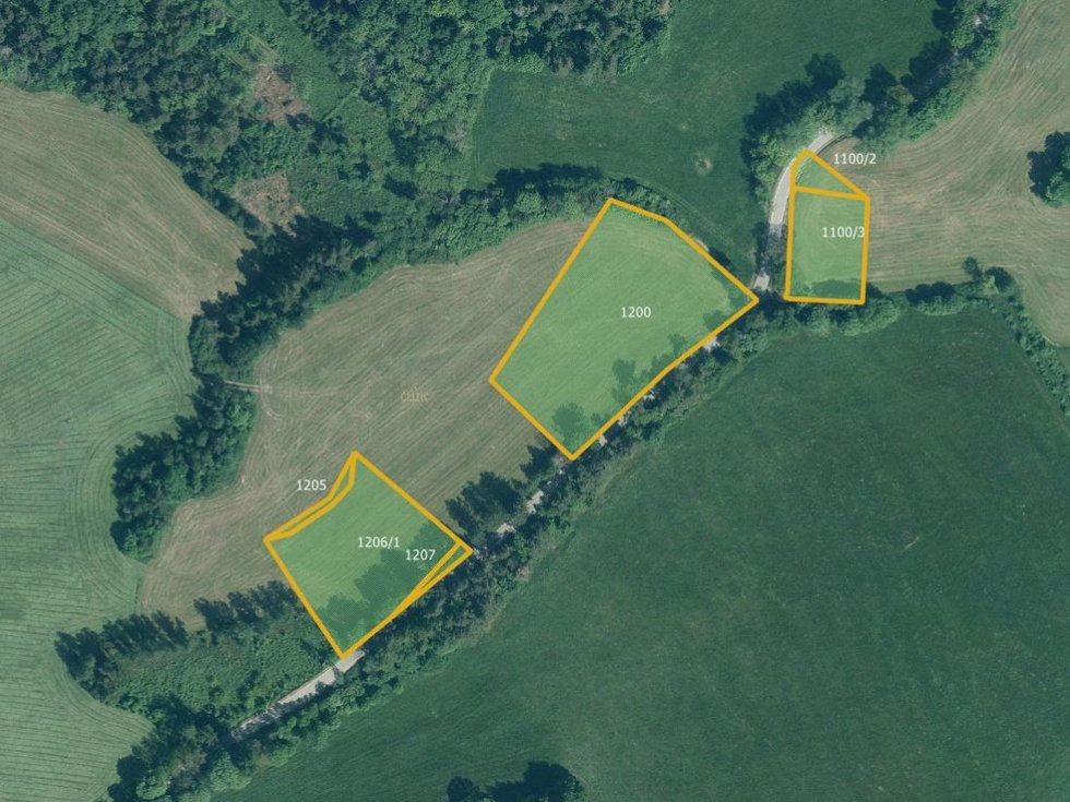 Prodej zemědělské půdy 7677 m²