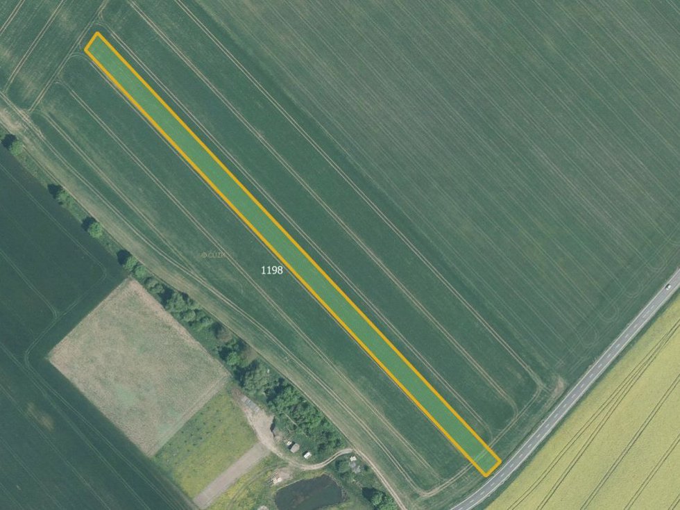 Prodej zemědělské půdy 5559 m², Jarohněvice
