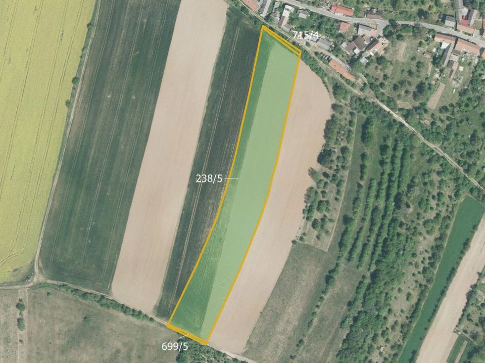 Prodej zemědělské půdy 27682 m², Troubky-Zdislavice