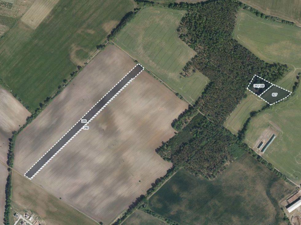 Prodej zemědělské půdy 29350 m², Neratov