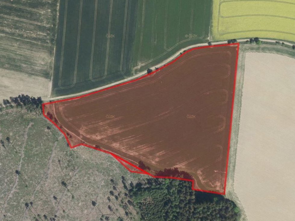 Prodej zemědělské půdy 42402 m², Studený