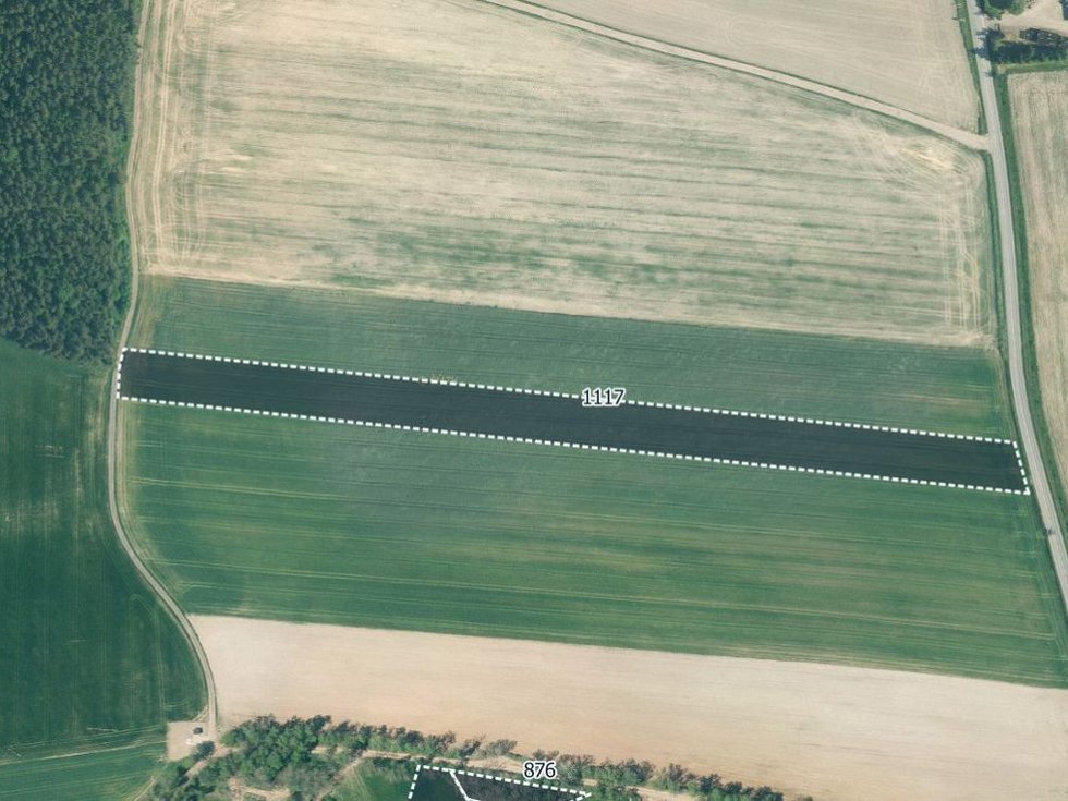 Prodej zemědělské půdy 18718 m², Újezd u Svatého Kříže
