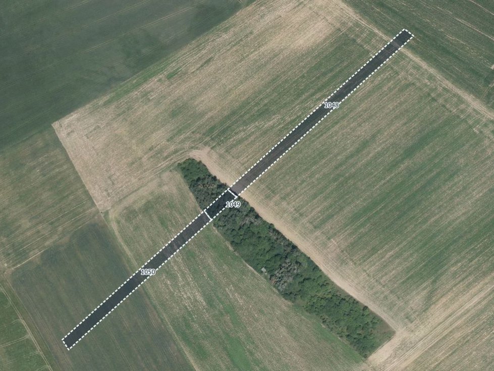 Prodej zemědělské půdy 1833 m², Plumlov