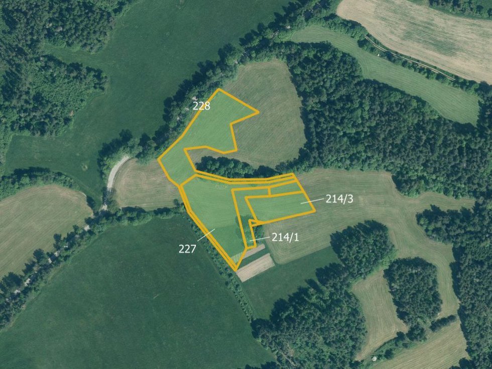 Prodej zemědělské půdy 7967 m², Strašice