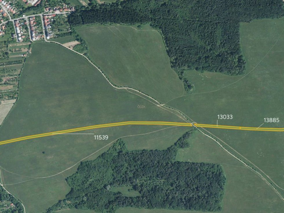 Prodej louky 13392 m², Strání