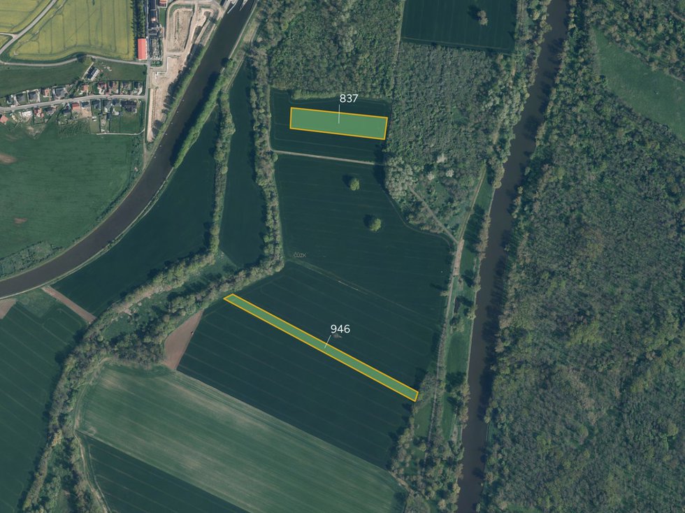 Prodej zemědělské půdy 21437 m², Hořín