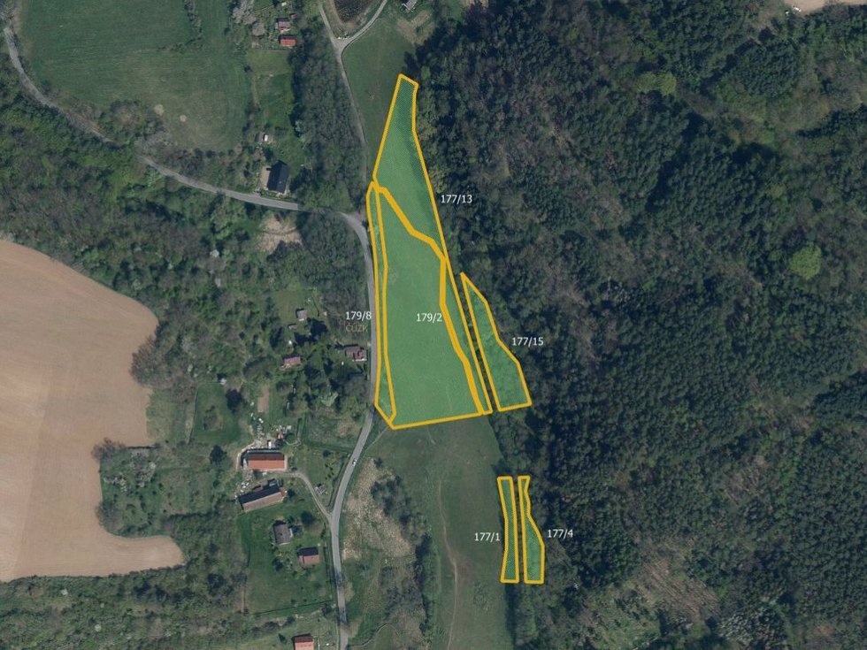 Prodej louky 17547 m², Dubá