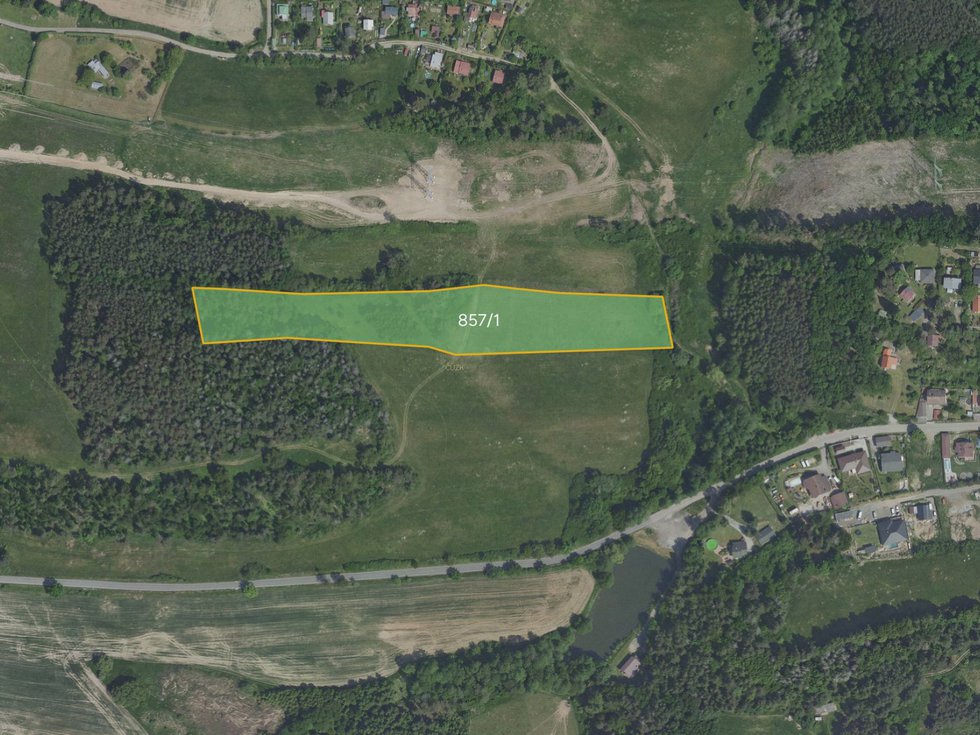 Prodej zemědělské půdy 14470 m², Lešany
