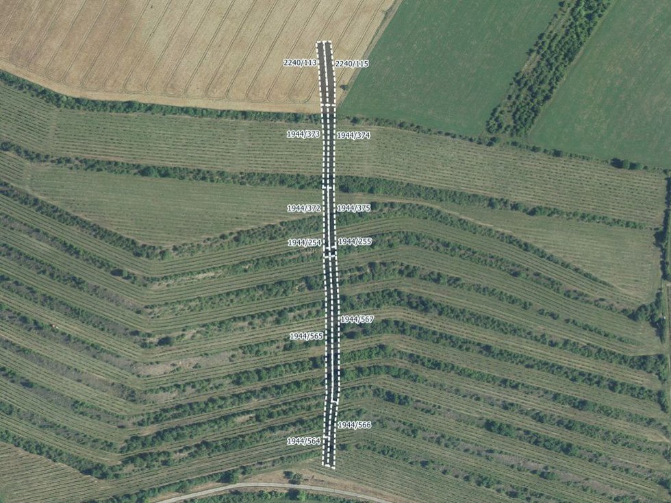 Prodej ostatních pozemků 4640 m², Morkůvky