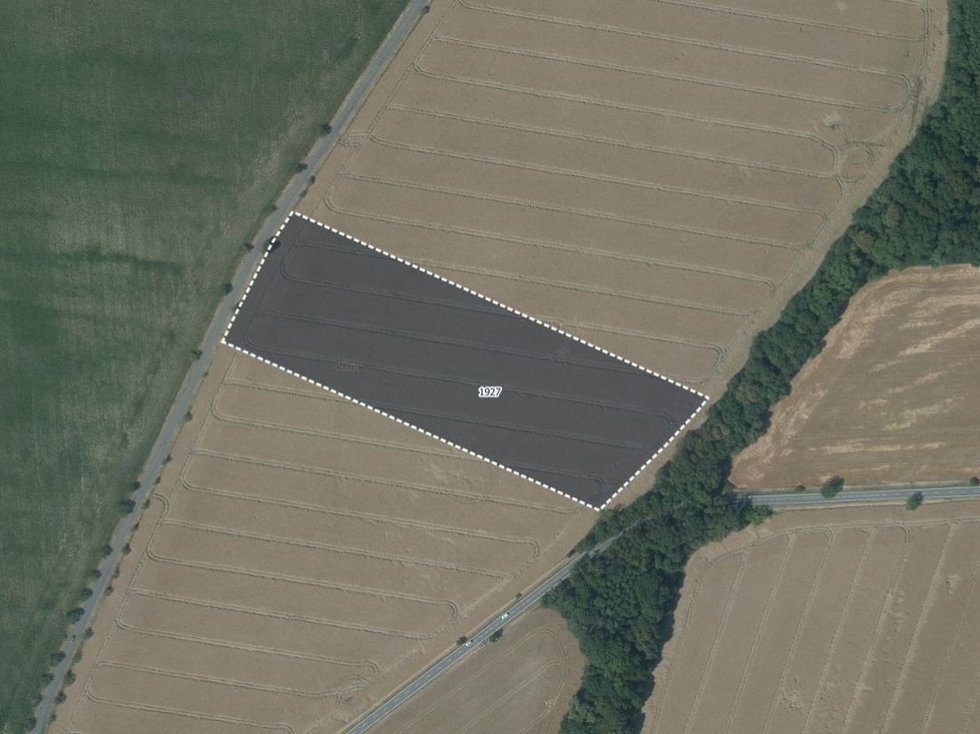 Prodej zemědělské půdy 9968 m², Újezd