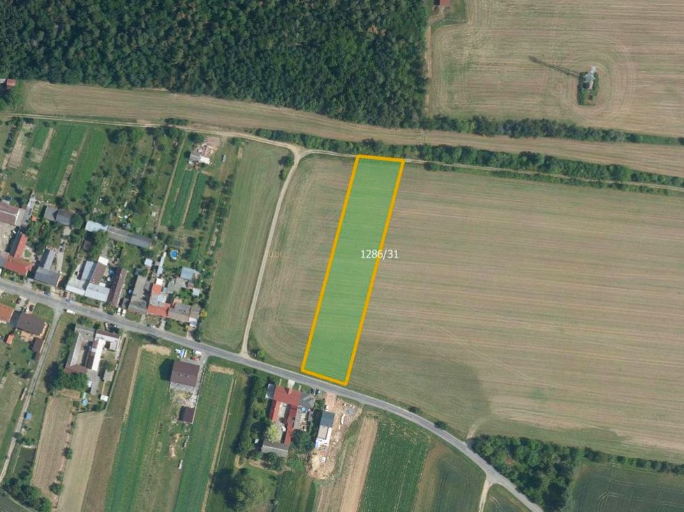 Prodej stavební parcely 4746 m², Náměšť na Hané