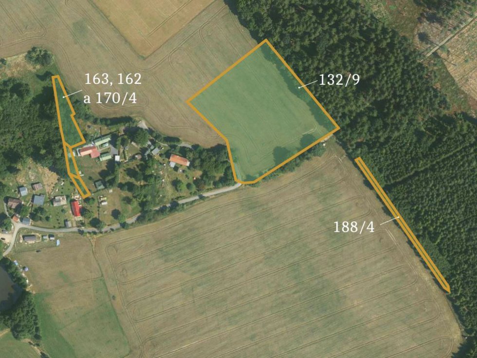 Prodej zemědělské půdy 31853 m², Čestín