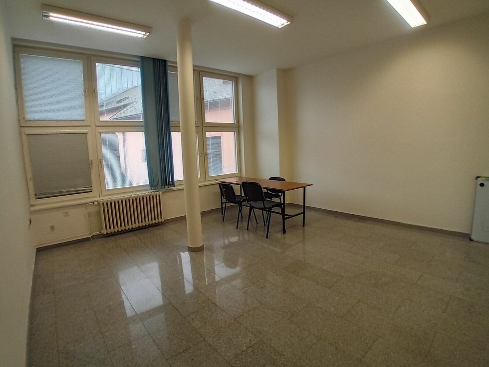 Pronájem kanceláře 24 m², Zábřeh