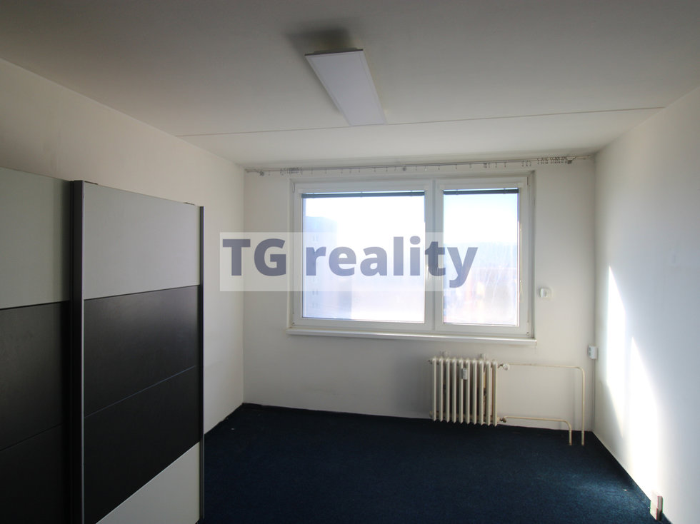 Pronájem bytu 1+kk, garsoniery 30 m², Praha