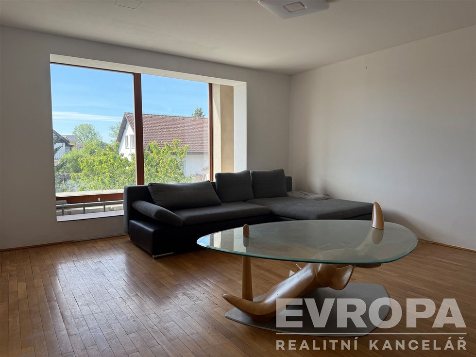 Pronájem bytu 3+1 91 m², Praha