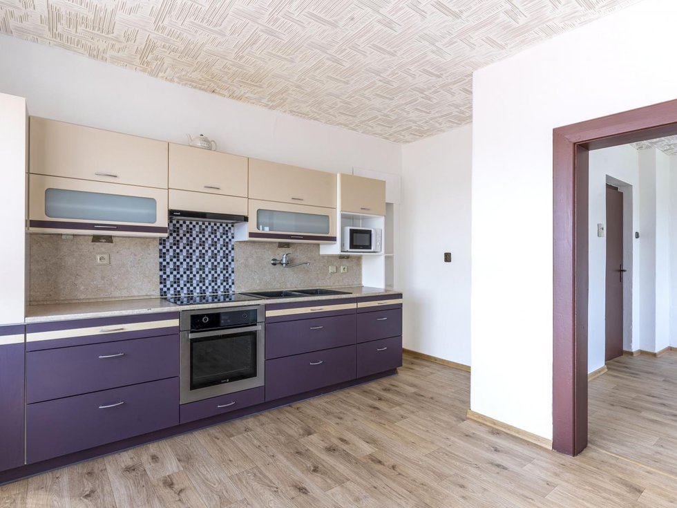 Prodej bytu 2+1 73 m², Leština u Světlé