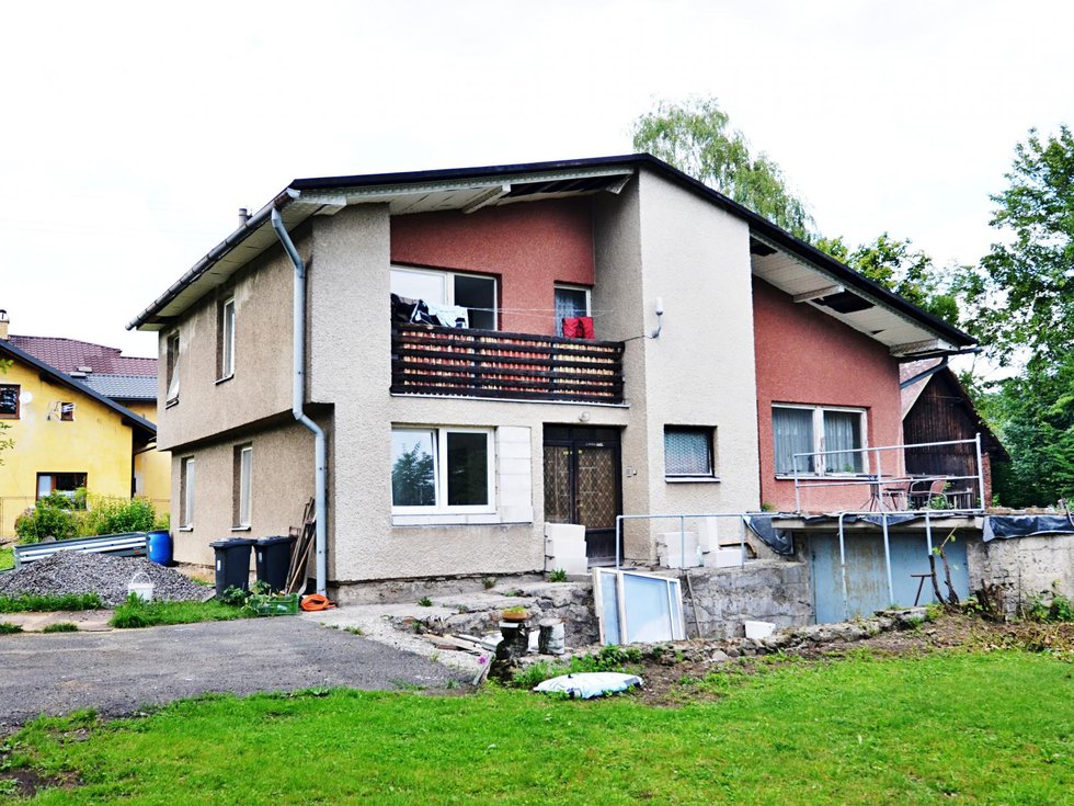 Prodej rodinného domu 587 m², Hrádek