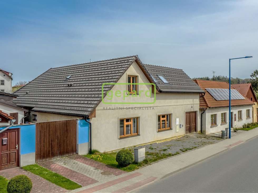 Prodej rodinného domu 236 m², Kamenice nad Lipou