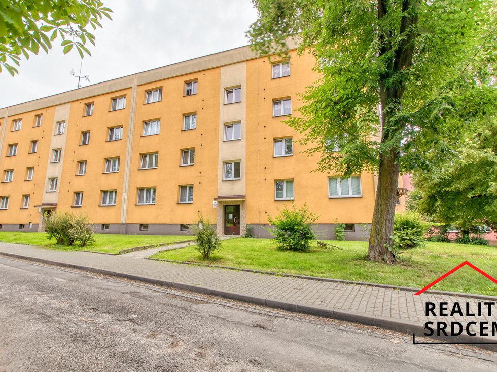 Prodej bytu 1+1 35 m², Karviná