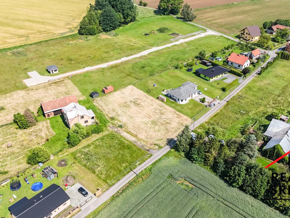 Prodej stavební parcely 1501 m², Lučina