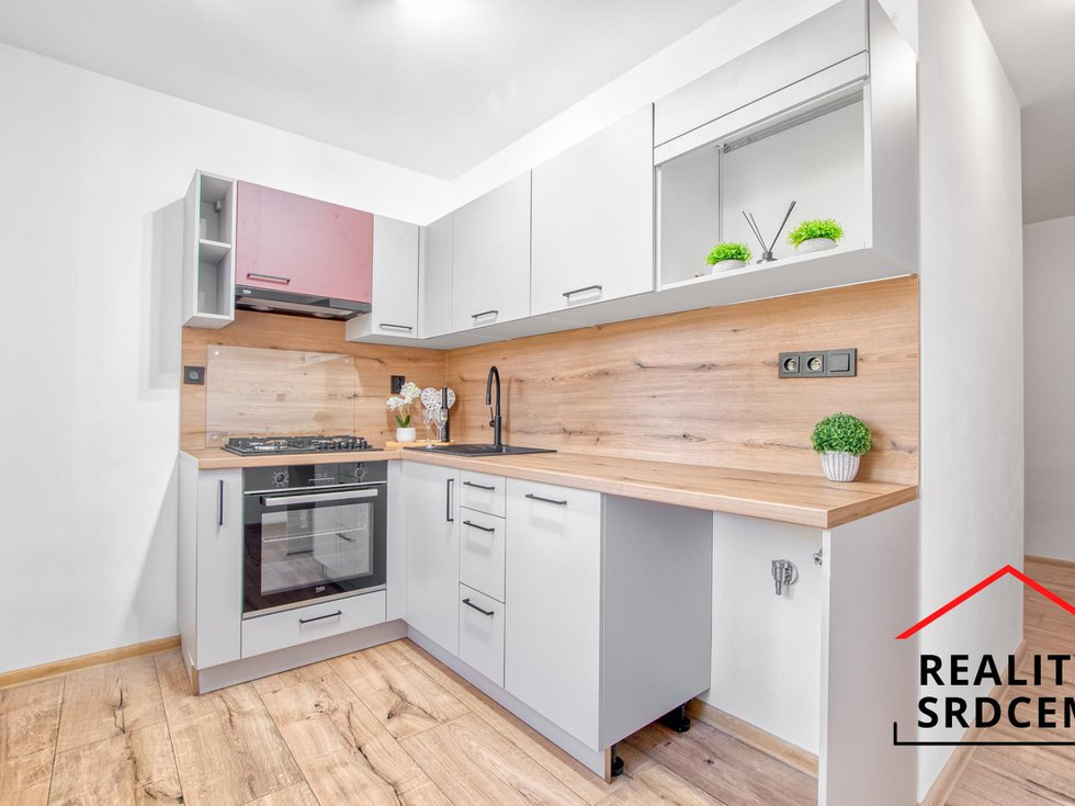 Pronájem bytu 2+1 55 m², Karviná