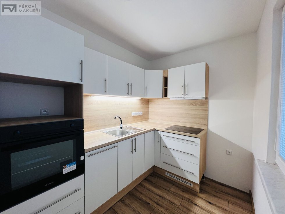 Pronájem bytu 2+1 52 m², Ostrava