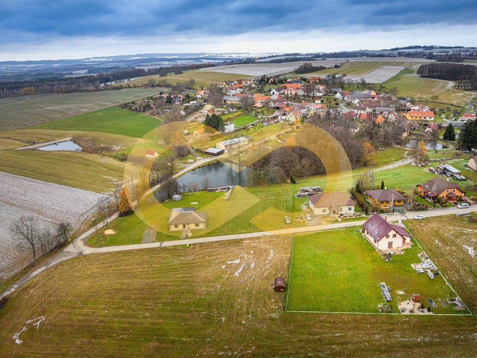 03-pozemek.jpg
