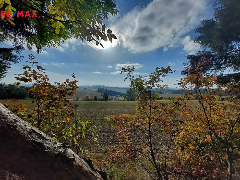 Prodej stavební parcely 812 m², Vysoké nad Jizerou