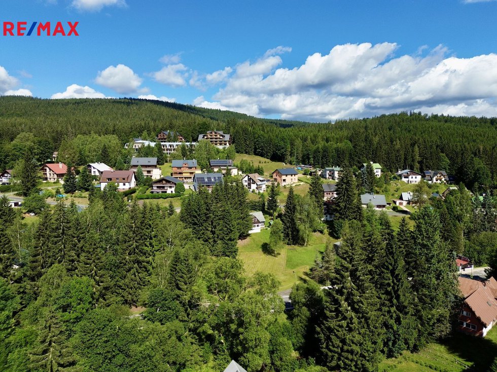 Prodej stavební parcely 1385 m², Harrachov