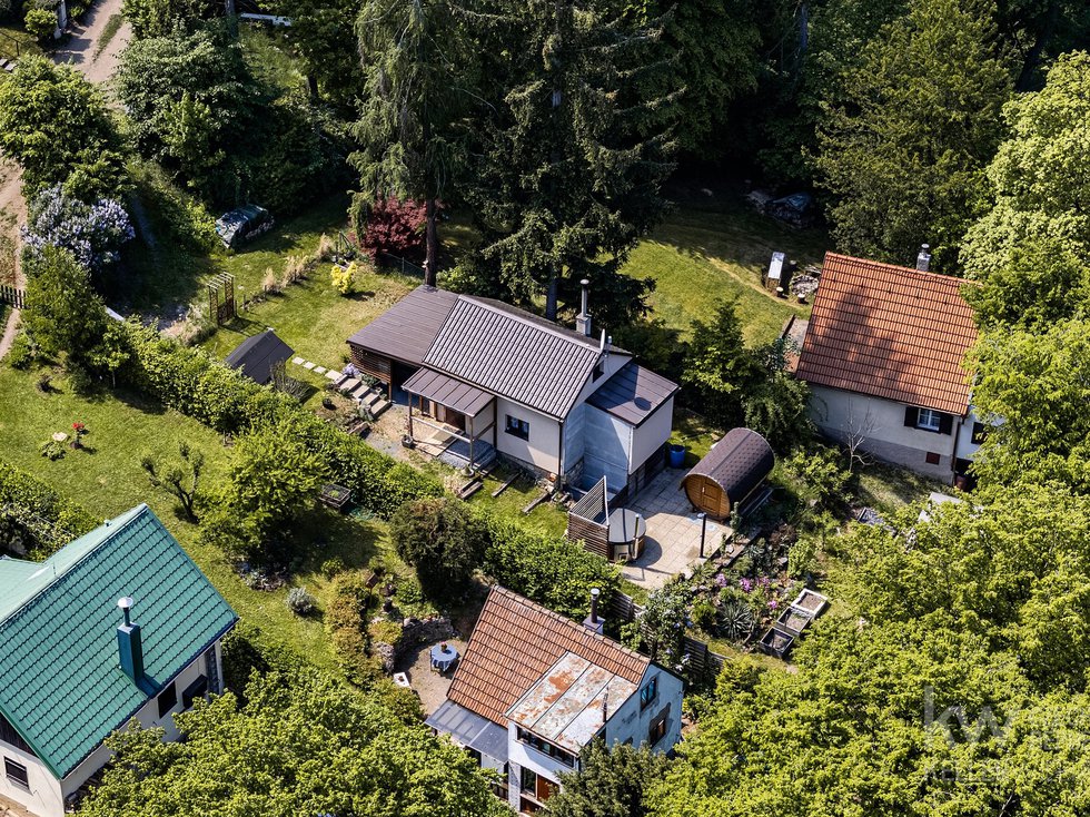 DJI_20250512131351_0427_D-HDR