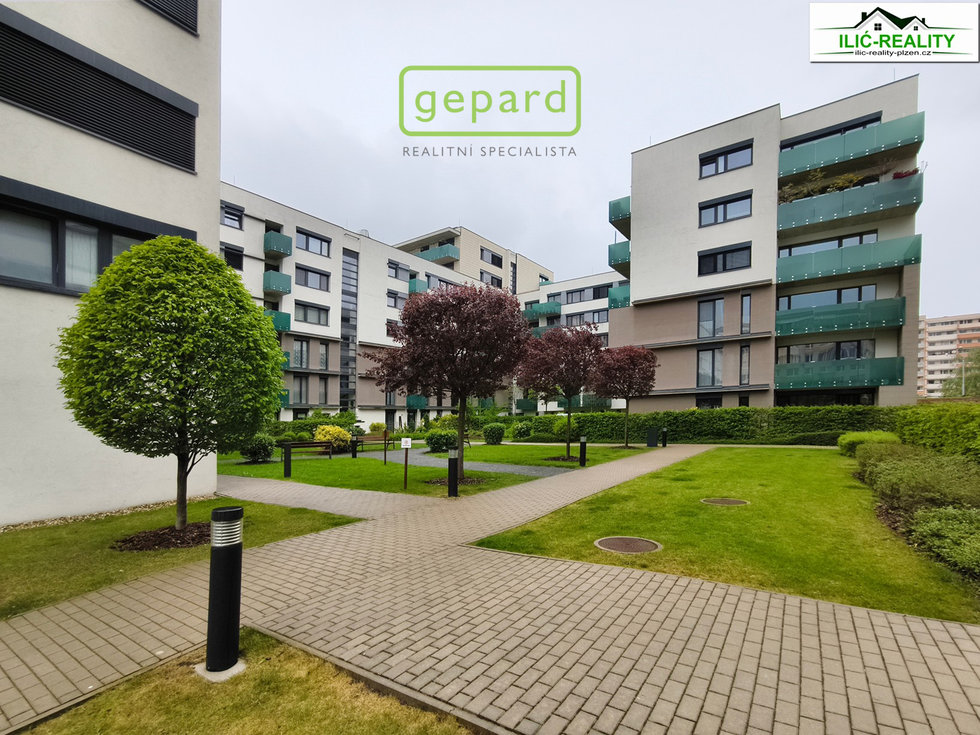 Pronájem bytu 1+1 40 m², Praha