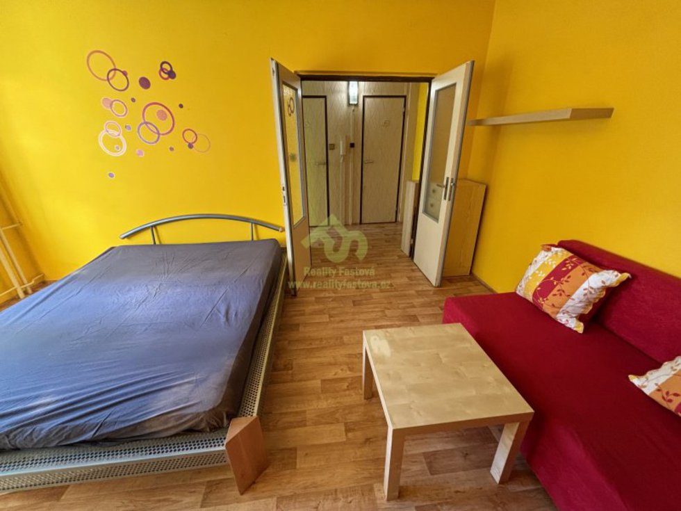 Prodej bytu 1+1 32 m², Strašice