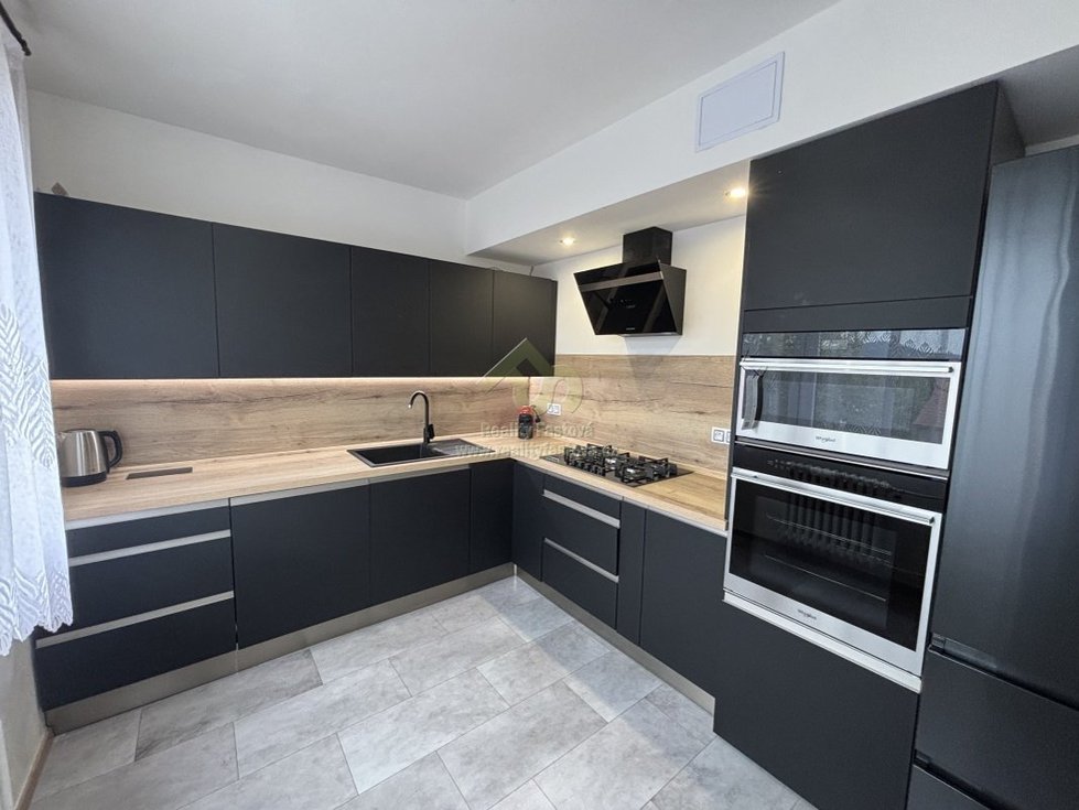 Pronájem bytu 3+1 74 m², Rokycany