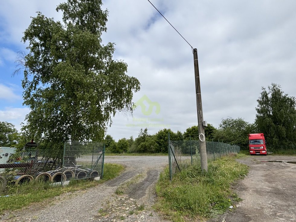Pronájem komerčního pozemku 3002 m², Rokycany