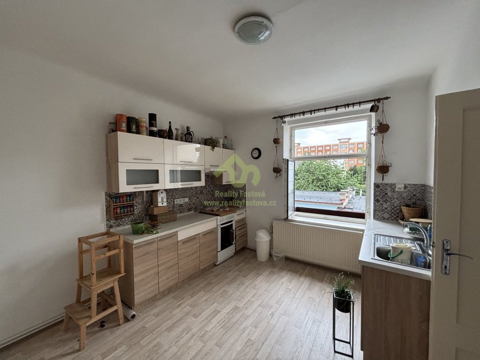 Pronájem bytu 2+1 72 m², Plzeň