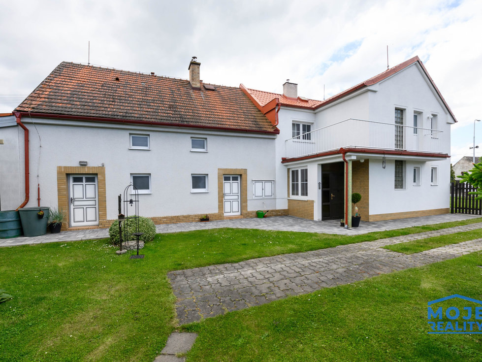 Prodej rodinného domu 128 m², Loza