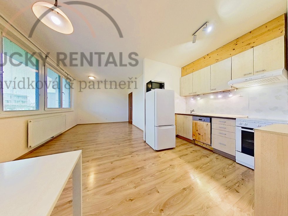 Pronájem bytu 1+kk, garsoniery 33 m², Praha