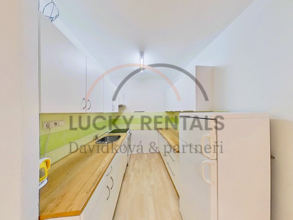 Pronájem bytu 2+kk 45 m², Praha