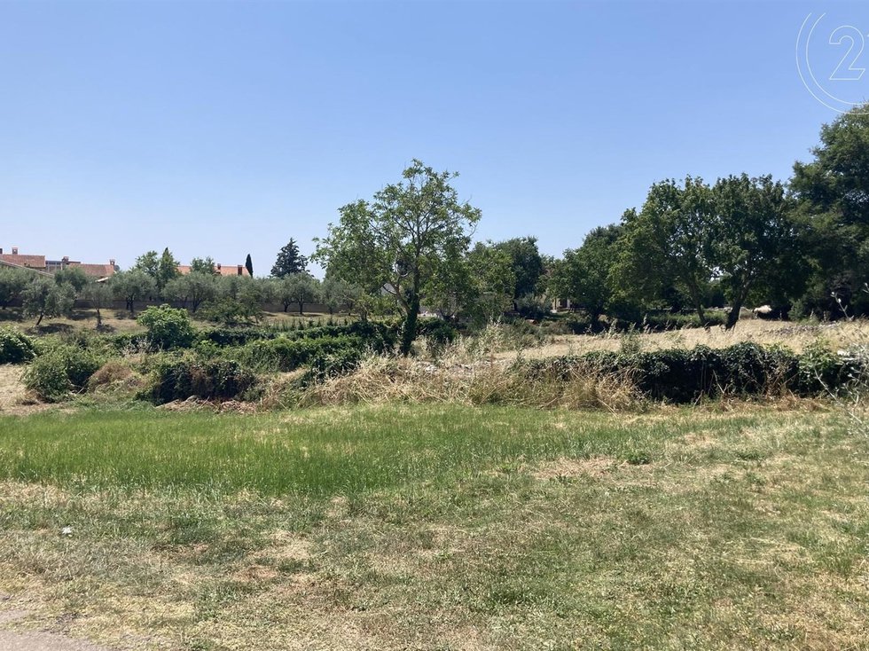 Prodej stavební parcely 837 m²