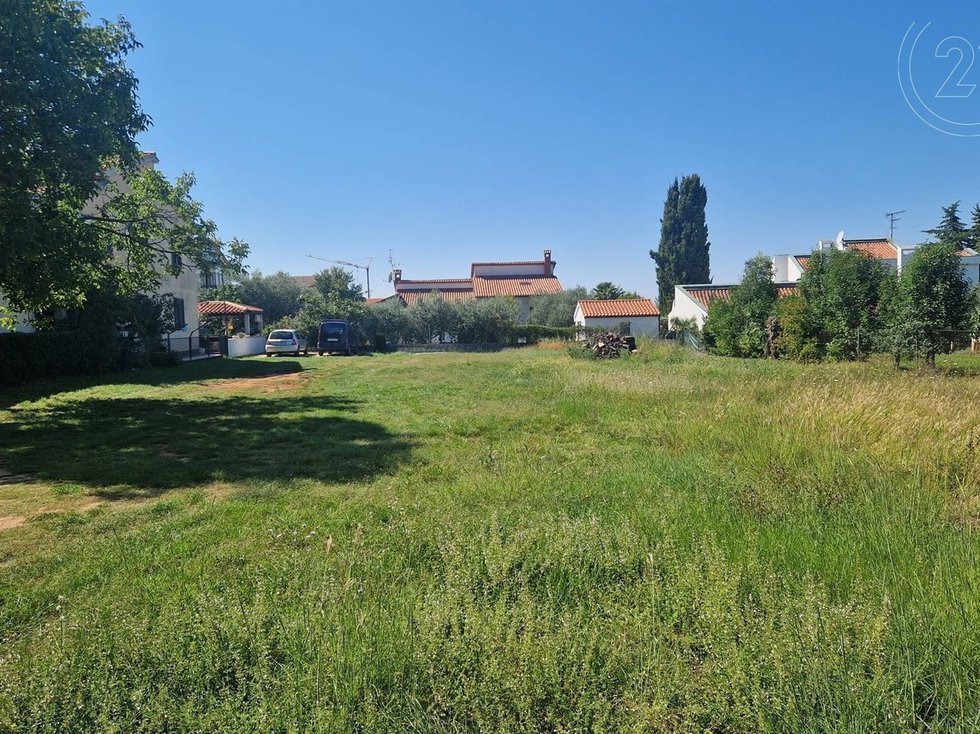 Prodej stavební parcely 1028 m²