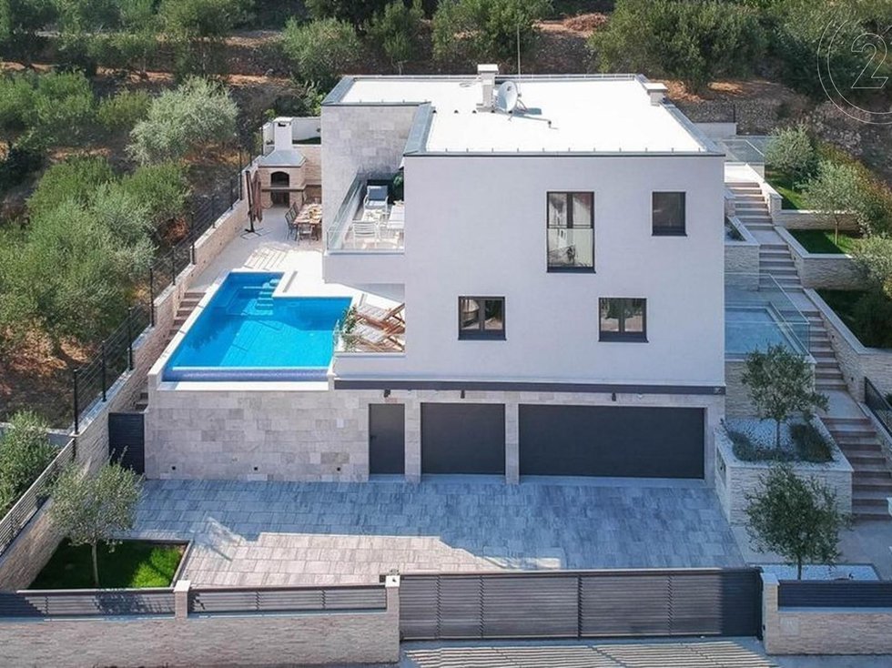 Prodej vily 300 m²