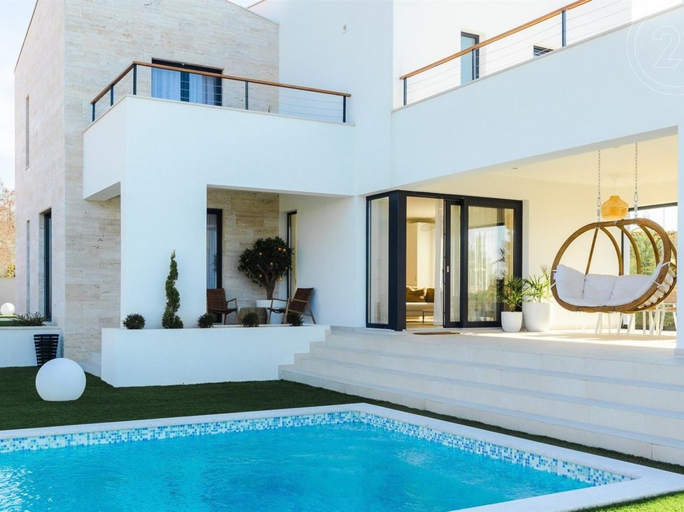 Prodej vily 390 m²