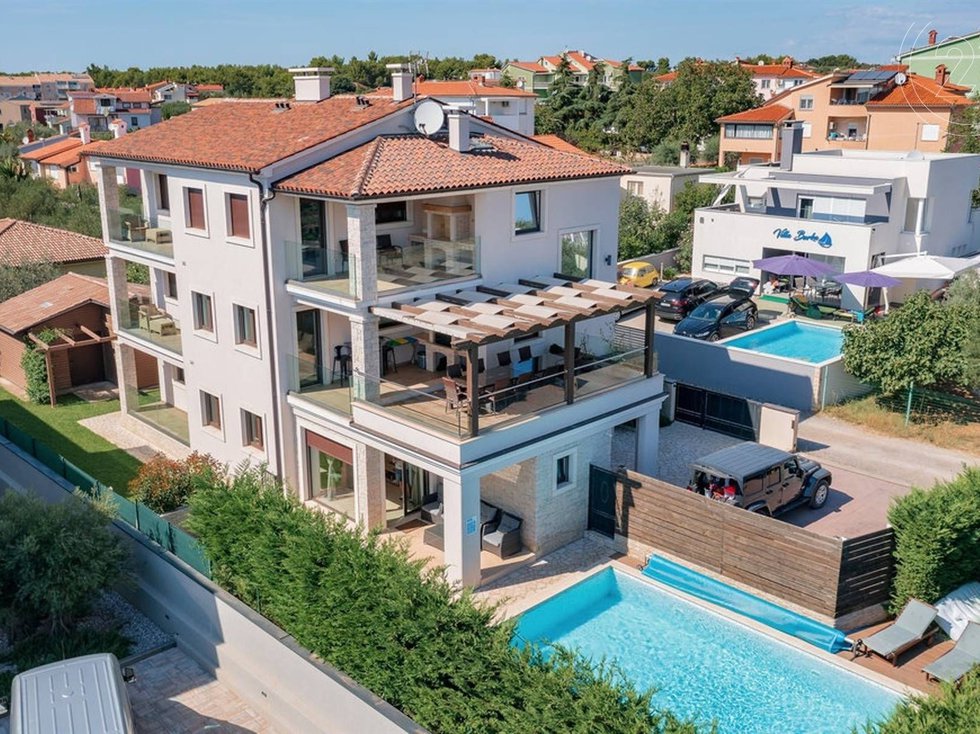 Prodej vily 312 m²