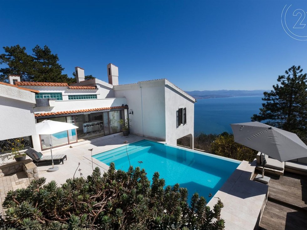 Prodej vily 330 m²