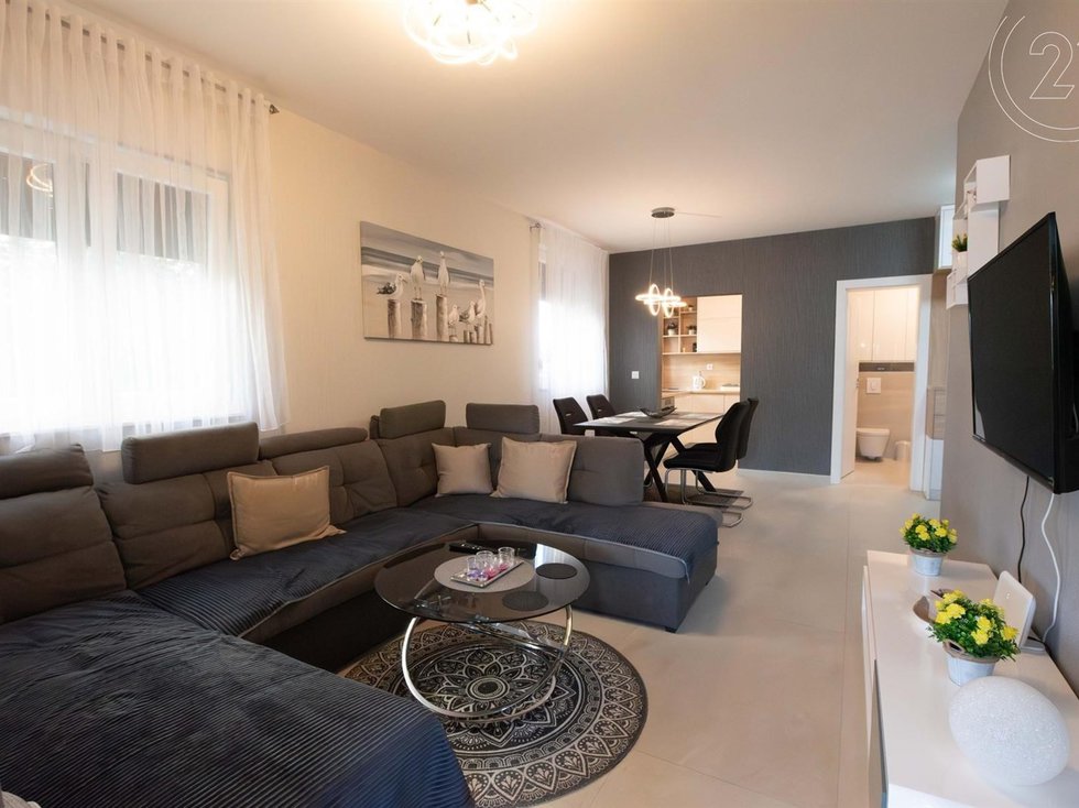 Prodej bytu 1+1 69 m²
