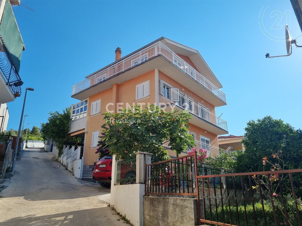 Prodej rodinného domu 513 m²