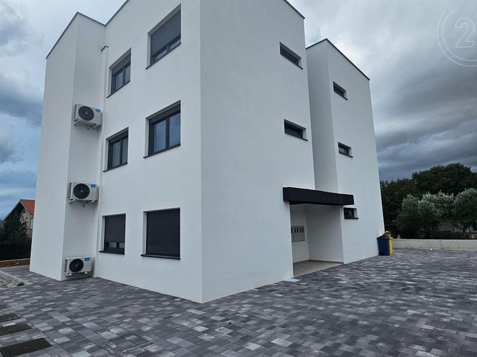 Prodej bytu 1+1 67 m²