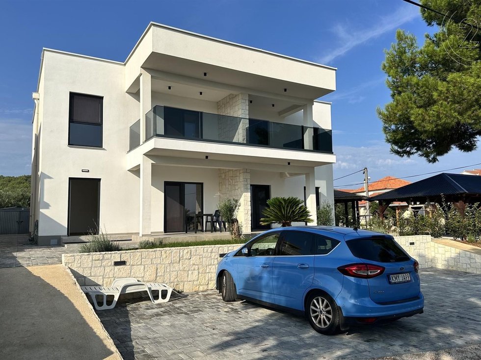 Prodej vily 318 m²