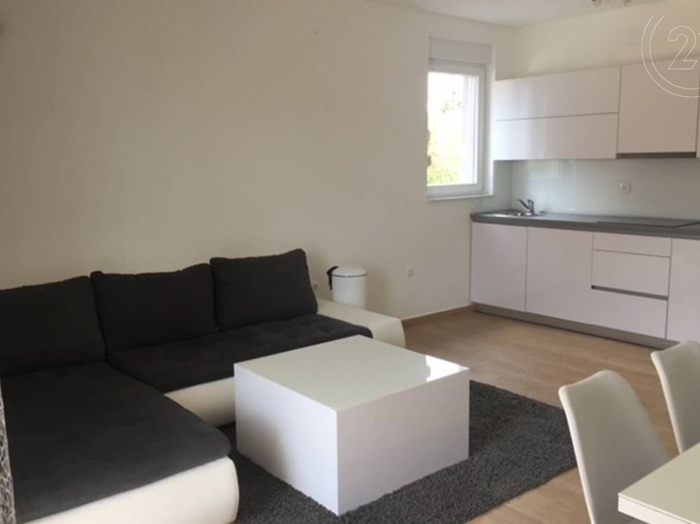 Prodej bytu 2+1 80 m²